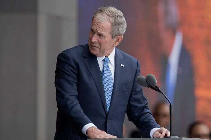 Джордж Буш предупредил о новой опасности, исходящей изнутри США