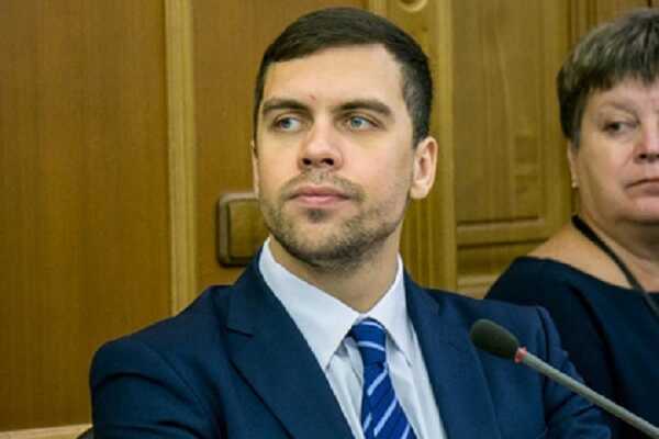 Российский депутат призвал наказывать геев для улучшения рождаемости